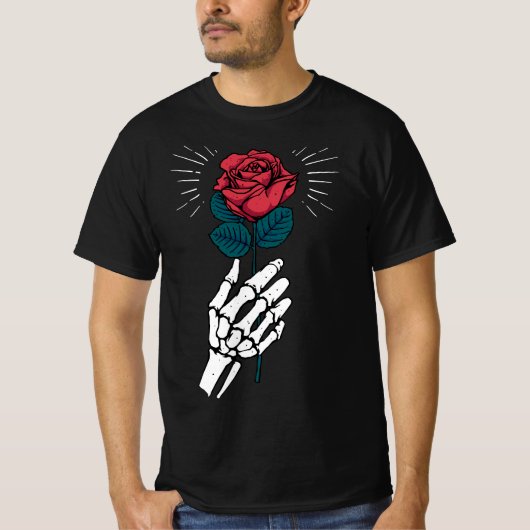 Skeleton's Embrace: De Rozen Streewear T-shirt (Voorkant)