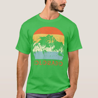 Ski Colorado  Retro Snow Ski Vacation T-shirt