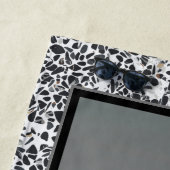 Ski de neige Pebble noir blanc serviette de plage (En situation)