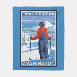 Skier Admiring - Glacier Peak, Washington Fleece Deken