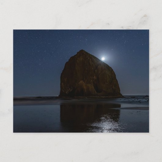 Skies Above Haystack Rock | Kannon Beach, Oregon Briefkaart (Voorkant)