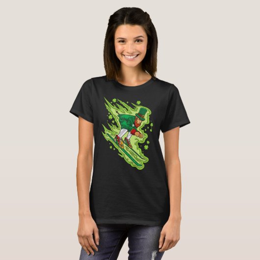 Skiing Leprechaun Irish Sports Ski Snow Mountain T-shirt (Voorkant volledig)