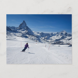 Skiing met Mt. Matterhorn in Zermatt, Zwitserland Briefkaart