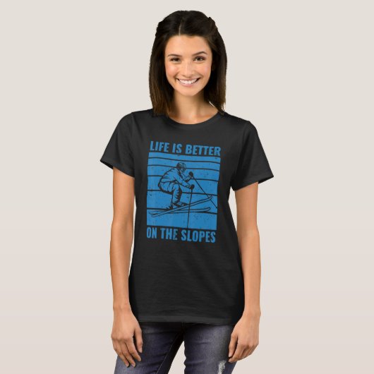 Skiing   On The Slopes Ski   Skier T-shirt (Voorkant volledig)