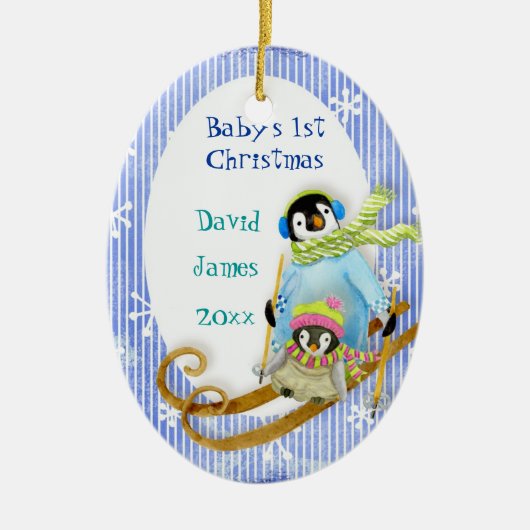 Skiing Penguin Baby's 1e Kerstversiering Keramisch Ornament (Voorkant)