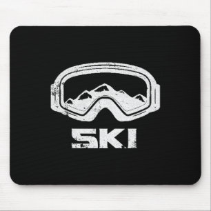 Skiing Snow Mountain Winter Skier T-shirt Perfect Muismat