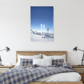 Skis en Ski Poles Canvas Afdruk (Insitu (Slaapkamer))