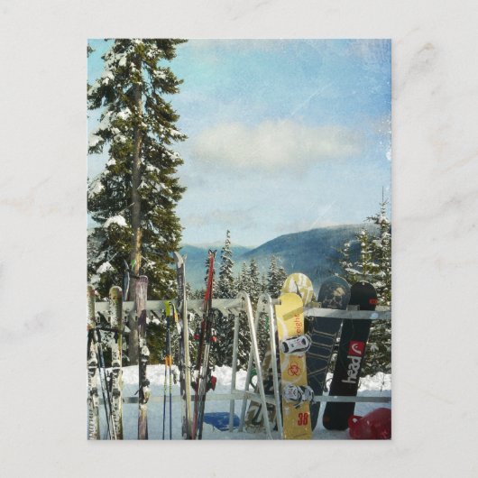 Skis en Snowboards op Mountain Top Briefkaart (Voorkant)