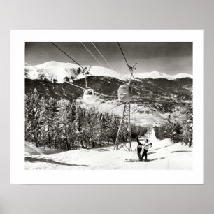 skischoen, skiliften eindelijk poster