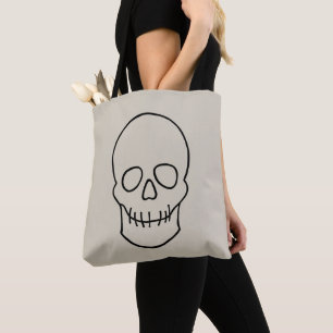 Skull - Bone White en Bat Black Draagtas