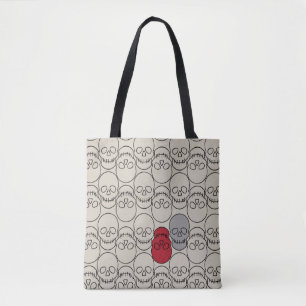 Skulls - Bone White en Bat Black Draagtas