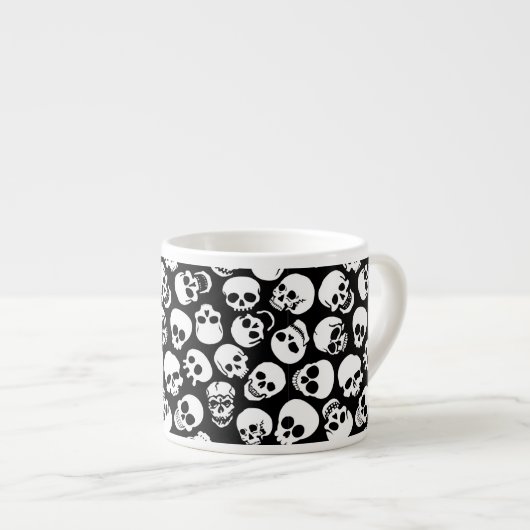 Skulls in Black Background Pattern Espresso Kop (Voorkant rechts)