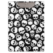 Skulls in Black Background Pattern Klembord (Voorkant)