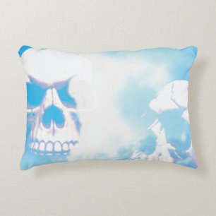 Skulls in de wolken decoratief kussen