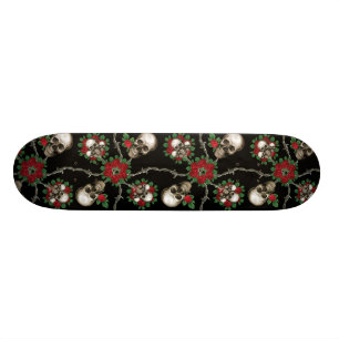Skulls in Rozen Skateboard