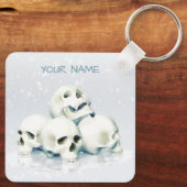 Skulls in the snow. Personalized Sleutelhanger (Achterkant)
