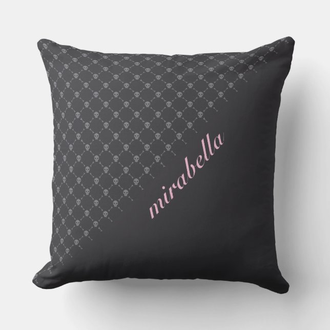 Skulls Pattern Monogrammed Sierkussen (Voorkant)