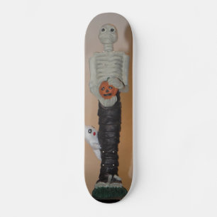 Skully Skateboard