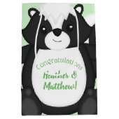 Skunk Baby shower Green Medium Cadeauzakje (Voorkant)