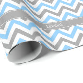 Sky Blue Dk Gray Wht LG Chevron Gray Name Monogram Cadeaupapier (Rol Hoek)