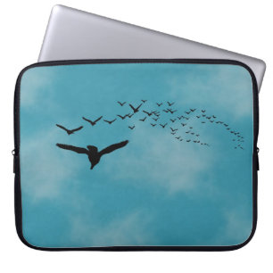 Sky met vogels laptop sleeve