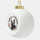 Skye Terrier Kerstkrans Feestelijke Pup Keramische Bal Ornament (Rechts)