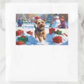 Skye Terrier loopt in de sneeuw met kerst Pet Rechthoekige Sticker (Tas)