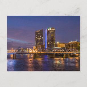 Skyline bij schemering, aan de Grand River Briefkaart