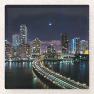 Skyline of Miami city with bridge at night Glazen Onderzetter