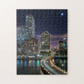 Skyline of Miami city with bridge at night Legpuzzel (Verticaal)