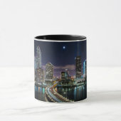 Skyline of Miami city with bridge at night Mok (Midden)