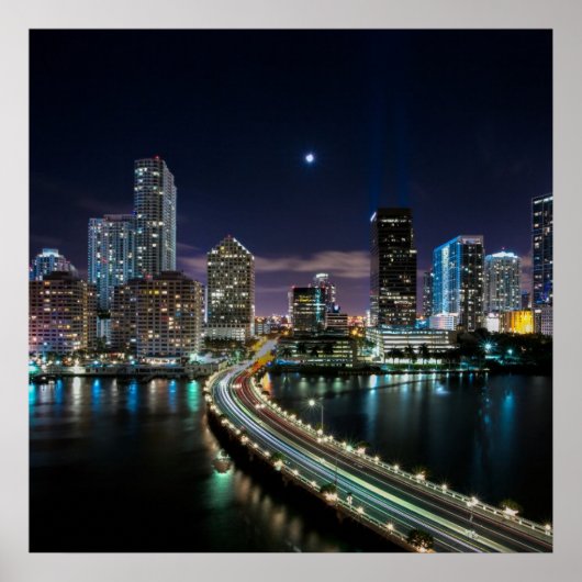 Skyline of Miami city with bridge at night Poster (Voorkant)