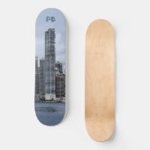 Skyscraper met je initialen skateboard (Voorkant)