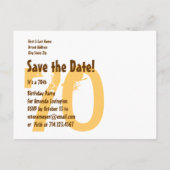 Sla de datum 70e verjaardag partij V70B GOUD Aankondigingskaart (Achterkant)