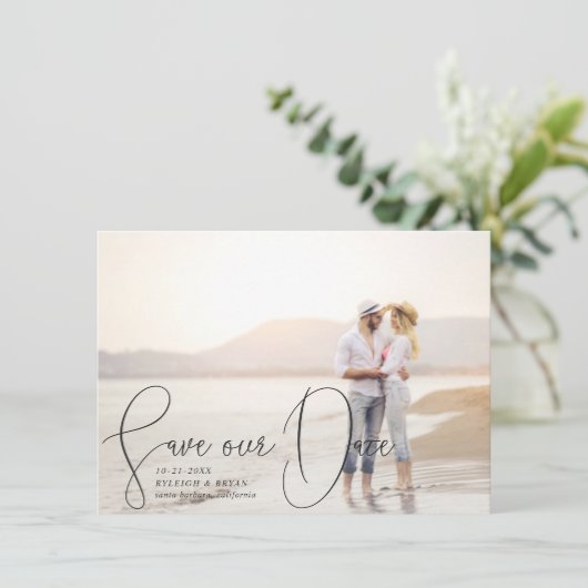 Sla ons datumverfijnde lijnenvloeiend penscript op kaart (Staand voorkant)