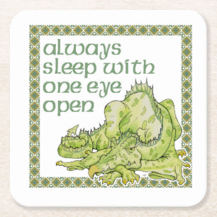 Slaap altijd met één oog open vierkante kartonnen onderzetter