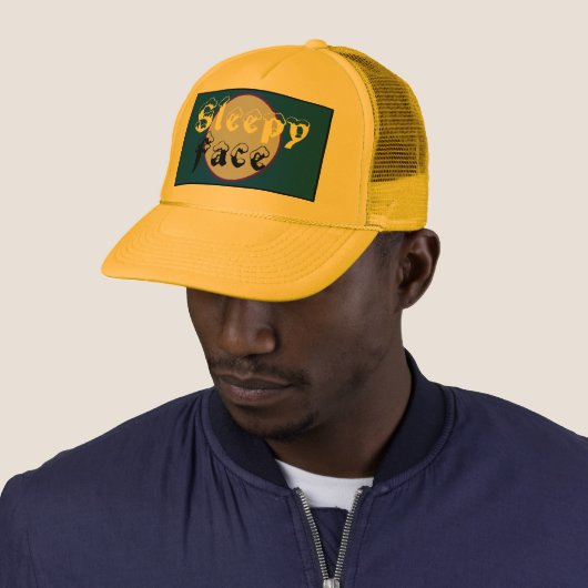Slaap Gezicht: Designer Trucker Hoed Pet (In situ)