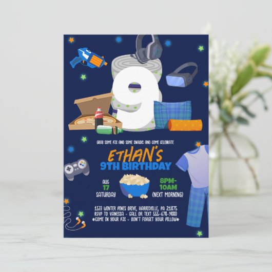 Slaapfeestje Jongens Pyjama Feest Uitnodiging (Staand voorkant)