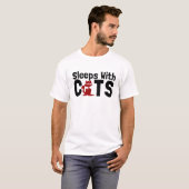 slaapt met katten t-shirt (Voorkant volledig)