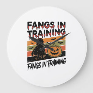 Slagtanden in training Funny Vampier Halloween T-s Grote Klok