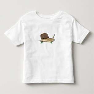 Slak als Skater met Skateboard Kinder Shirts