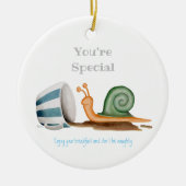 Slak en gestreept bekertje keramisch ornament (Voorkant)