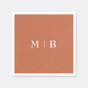 Slank en eenvoudig terracotta Monogram II Weddensc Servet