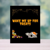 Slaperig dier klaar voor Halloween traktaties! Cla Acryl Bord (Neutraal)