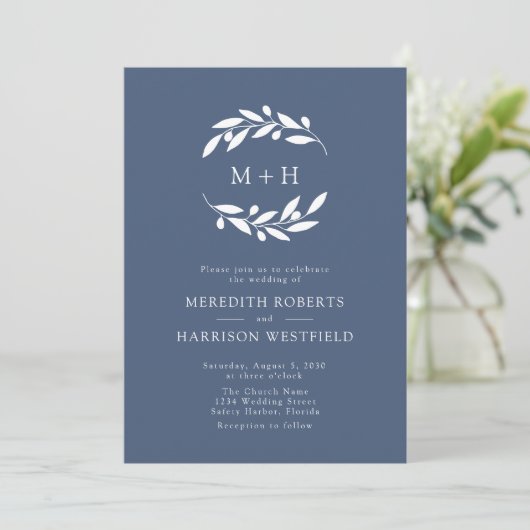 Slate Blue Olive Branch Monogram krans bruiloft Kaart (Staand voorkant)