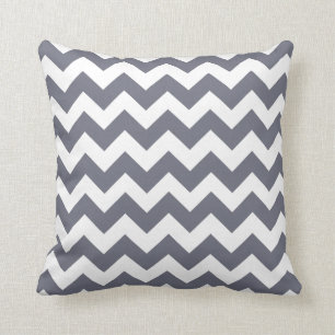 Slate Gray and White Chevron Zig Zag Pillow Kussen