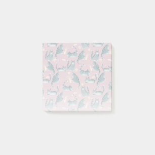 Slecht grijs tabby katten kloppen spullen over pat post-it® notes