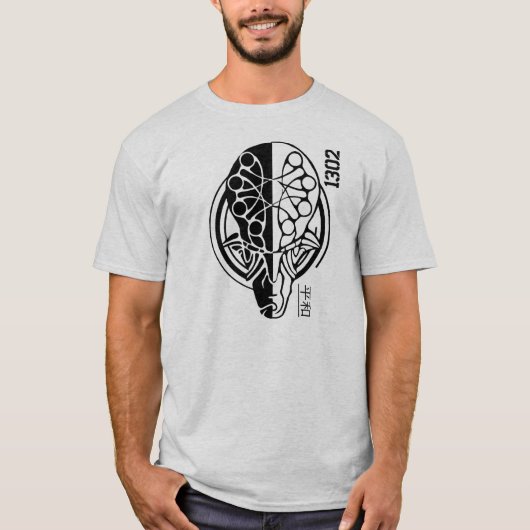 Slecht vs. aambeeld t-shirt (Voorkant)