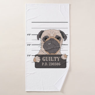 slechte pug pupdog schuldig mugshot gevangenisgeva badhanddoek