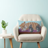 Sleeping Cat with Sneaky Mice Throw Pillow Kussen (Stoel)